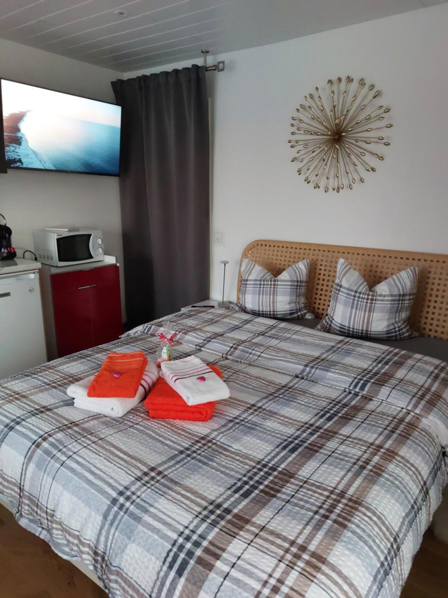 Beau Studio Avec Terrasse Et Vue Exclusivement Pour Non Fumeurs Belmont-sur-Lausanne Exterior foto